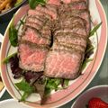 柴犬の大群's cooksnap of when they made オーブンでしっかり加熱 ローストビーフ.