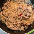 みきんたちゃん's cooksnap of when they made お弁当に◯！豚こま肉としらたきの甘辛煮.