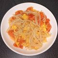 WOODs´'s cooksnap of when they made もやしとトマトの味噌マヨ炒め♬.
