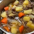 もぐもぐ人's cooksnap of when they made 家の黄金比率で♥煮物の定番！肉じゃが♥.