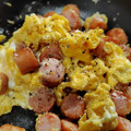 ひんべえ's cooksnap of when they made 卵とウインナーのふわとろ炒め.
