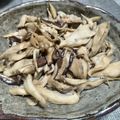ikoiアフィニティ's cooksnap of when they made 舞茸＆椎茸のニンニク醤油バター炒め.