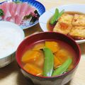 まる゜'s cooksnap of when they made 簡単！ごろごろカボチャのお味噌汁.