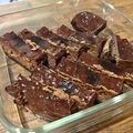 エリック上田's cooksnap of when they made 材料3つで簡単生チョコケーキ.