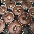 Y's cooksnap of when they made ダブルチョコの米粉はちみつマフィン.