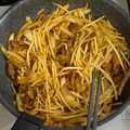 ★ゴンぎつね★'s cooksnap of when they made ♬こてっちゃんに＋玉ねぎ入れてみて♬.