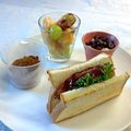 かっちゃん杉's cooksnap of when they made 朝食に！コロッケサンド.