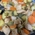 nakataka先生's cooksnap of when they made やわらか鶏むね肉とさつまいもの黒酢炒め.