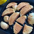 cookpad1年生's cooksnap of when they made 簡単！超絶賛！メロンパン 本格 ラスク.