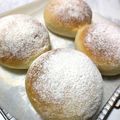 クックK60ON3☆'s cooksnap of when they made 30分ぐらいでミニパン4個.