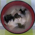 のんびりシュフ's cooksnap of when they made チュルン♪餃子の皮お味噌汁.