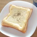 ﾋﾟﾛﾐ♡'s cooksnap of when they made 息子のチーズトースト.