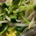 MULA's cooksnap of when they made ほうれん草ともやしとカニカマのナムル.
