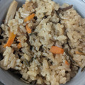 ひぃちゃんひー's cooksnap of when they made 簡単なのに本格的！塩昆布の炊き込みご飯.