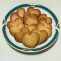 ゆぽちゃん's cooksnap of when they made 卵黄と少ないバターで卵クッキー.