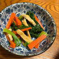 hiromi17's cooksnap of when they made 小松菜と人参と油揚げのおひたし.