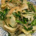 ゆみらんたん's cooksnap of when they made ごはんに合う！キャベツとにらの春雨炒め.