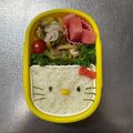 Chaaa_room's cooksnap of when they made 簡単♡詰めるだけ キティちゃんキャラ弁.