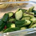 hama♪♪♪'s cooksnap of when they made 白だしで、きゅうりの浅漬け.