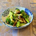 コムギ大好き's cooksnap of when they made ブロッコリーとしめじのバター醤油.