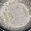 鹿児島県太郎's cooksnap of when they made ロールケーキ用のクリーム 覚書.