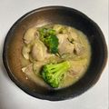 ごじかめ's cooksnap of when they made 鶏もも肉とブロッコリー玉ねぎのセロリ蒸し.