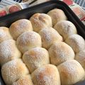 eruo's cooksnap of when they made しっとりふんわりちぎりパン.