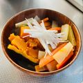azbjbn's cooksnap of when they made 簡単♡かぼちゃ、人参、大根の味噌汁♡.