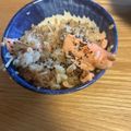 クックFJ5BNF☆'s cooksnap of when they made 塩鮭で簡単！バター醤油の炊き込みご飯.