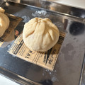 mokaito's cooksnap of when they made うふふ 笑♪これで完成！551風★豚まん.