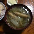 Ruriluru's cooksnap of when they made 新玉ねぎとウインナーのコンソメスープ.