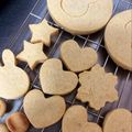 ma's cooksnap of when they made かんたん型抜きクッキー♩.