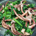 ☆mint's cooksnap of when they made かぶの葉とイカの炒め物.