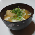 ちくわ君's cooksnap of when they made 簡単！基本の豆腐とあげの味噌汁.