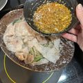 ٩(^‿^)۶'s cooksnap of when they made ★豚肉ともやしの冷しゃぶピリ辛香味だれ★.