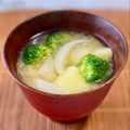 コムギ大好き's cooksnap of when they made ブロッコリーとじゃがいものお味噌汁.