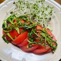 kinniko's cooksnap of when they made あと一品♠トマトと大葉のポン酢和え.