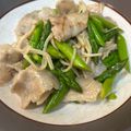 クックHR7F85☆'s cooksnap of when they made アスパラと豚こま肉のバタぽん炒め☆.