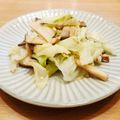 かなりんココりん's cooksnap of when they made エリンギとキャベツの味噌バター炒め.