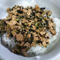 しょうちゃん☆☆'s cooksnap of when they made 簡単！時短♡鶏ひき肉と小松菜の丼.