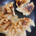chel725's cooksnap of when they made 羽根つき餃子の焼き方.