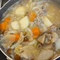 クックUGQ75J☆'s cooksnap of when they made 芋煮汁 ～ 会津地方の芋煮 ～.
