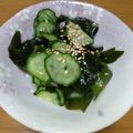 えりこ82☆'s cooksnap of when they made もう１品に♪胡瓜とワカメの酢の物(^^).