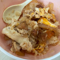 ☆やまや☆'s cooksnap of when they made 鶏から親子丼☆残ったから揚げのリメイクに.