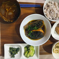 ☆あさ's cooksnap of when they made えのきと玉ねぎの味噌汁.
