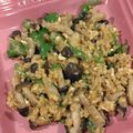 tikariri's cooksnap of when they made すぐ出来る♪シメジとピーマンの玉子炒め.
