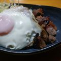 ちくわ君's cooksnap of when they made 市販焼豚で簡単！目玉焼き乗せスタミナ豚丼.