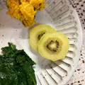 ☆yopipi's cooksnap of when they made 簡単きれいに♪キウイの切り方.