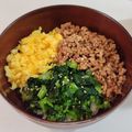 MYuiママ＊'s cooksnap of when they made 豚ひき肉で♪我が家の三色丼(そぼろ弁当).