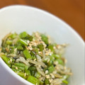 medamayaki2372's cooksnap of when they made 春菊の茎としらす炒めふりかけ.